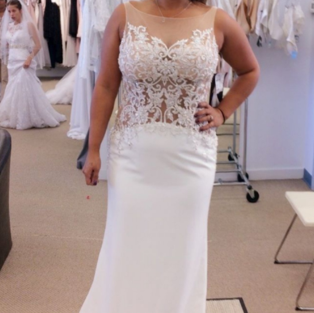 Wedding gown